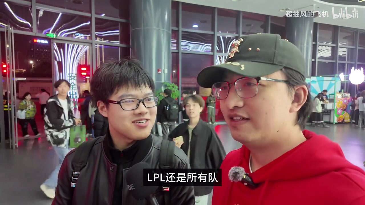 XMM要冲你啦！LNG男粉爆论：Scout在也拿不到冠军！今年LPL要完蛋